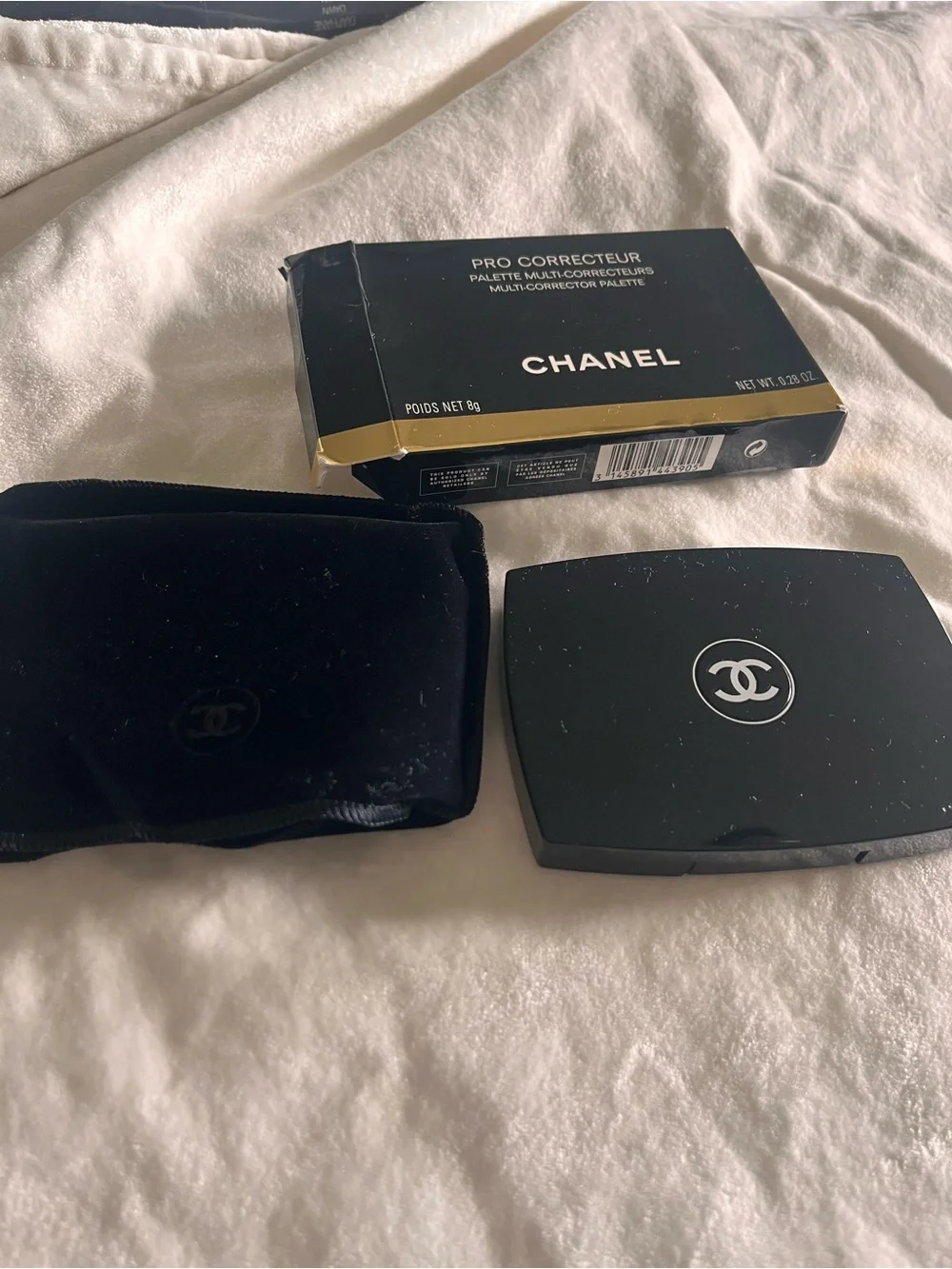 CHANEL Color Correcting Concealer Palette — Green, Peach, Yellow, Pink Shades